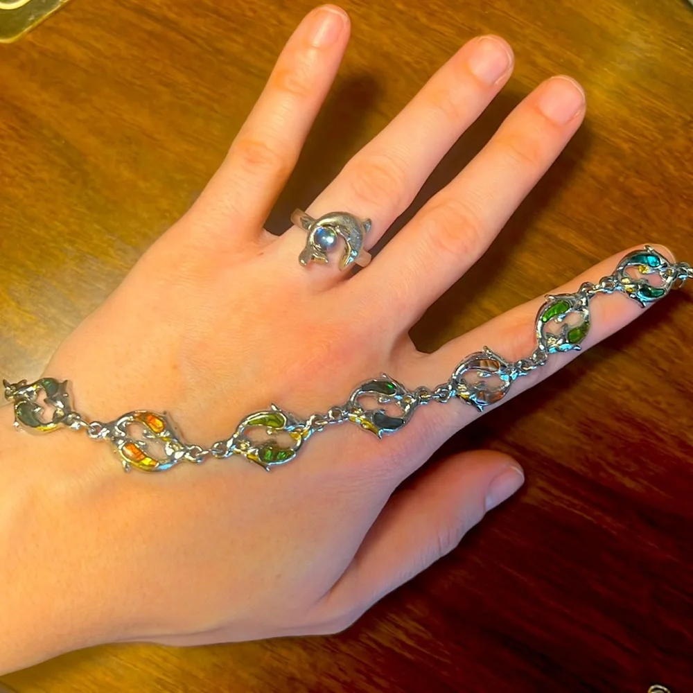 Bundle for 50% off! - Silver iridescent mood/moonstone dolphin bracelet ring set - Picture 1 of 2